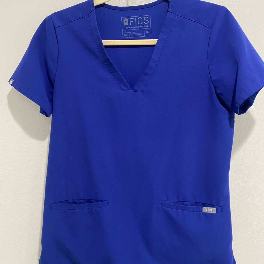 FIGS Deep Royal Blue Casma three pocket scrub top